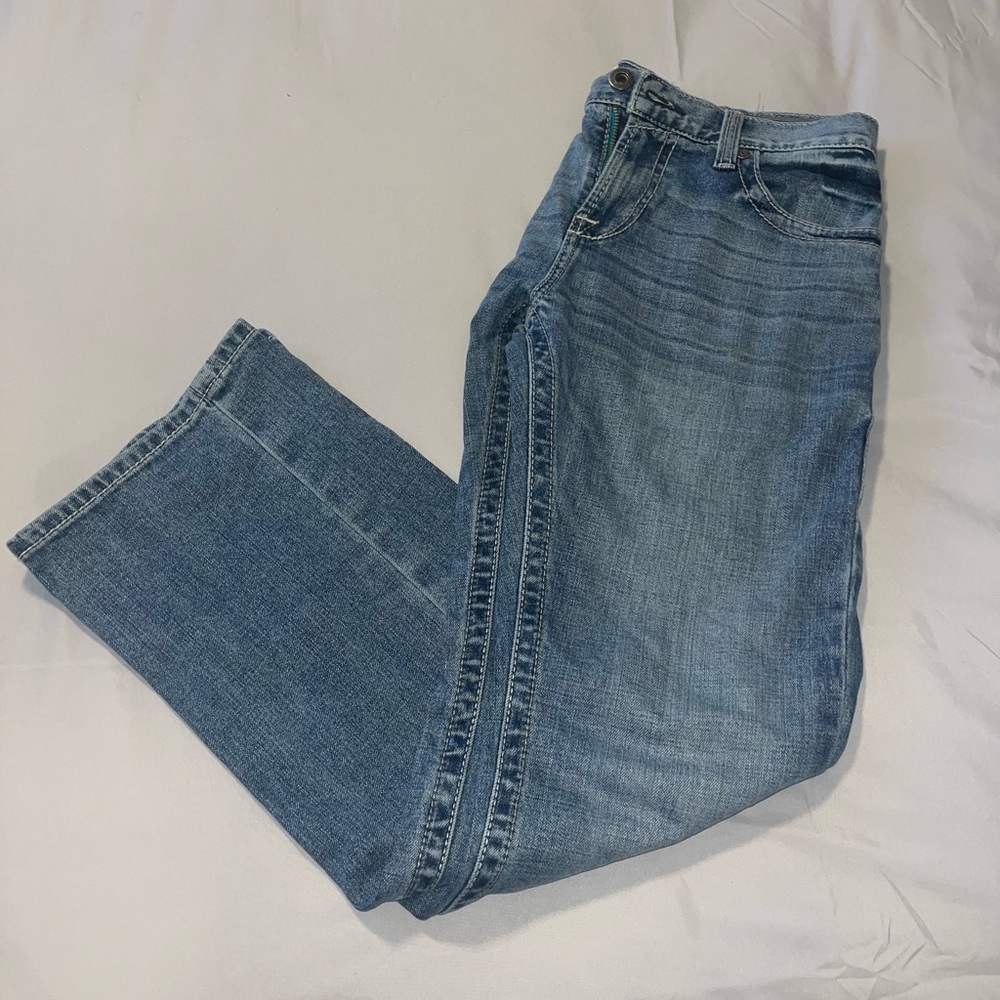 Ariat Blue Straight Jeans with Vintage-Inspired Wash